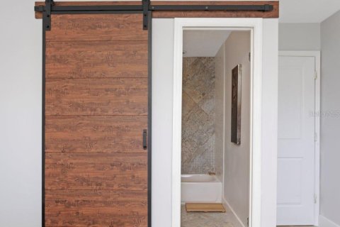 Condo in Winter Park, Florida, 2 bedrooms  № 1906096 - photo 22