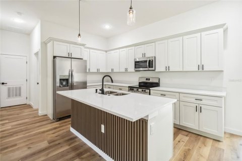 Casa en venta en Citrus Springs, Florida, 4 dormitorios, 164.53 m2 № 1802347 - foto 7