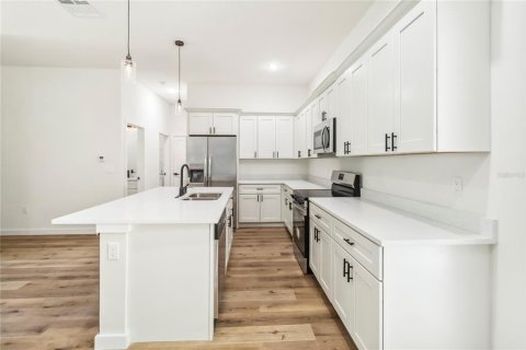 Casa en venta en Citrus Springs, Florida, 4 dormitorios, 164.53 m2 № 1802347 - foto 8