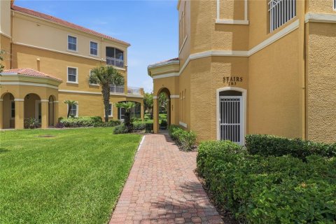 Condo in Palm Coast, Florida, 3 bedrooms № 2373036 - photo 4