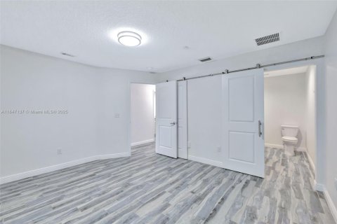 Copropriété à vendre à Stuart, Floride: 2 chambres, 92.16 m2 № 1958521 - photo 19