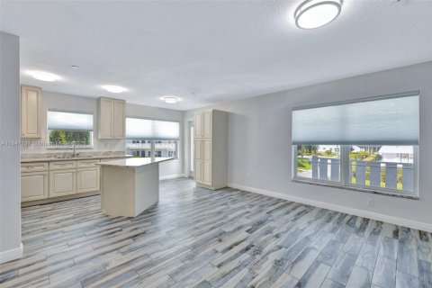 Copropriété à vendre à Stuart, Floride: 2 chambres, 92.16 m2 № 1958521 - photo 9