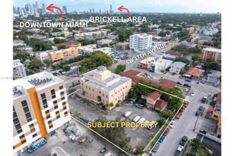 Immobilier commercial à vendre à Miami, Floride № 2082545 - photo 5