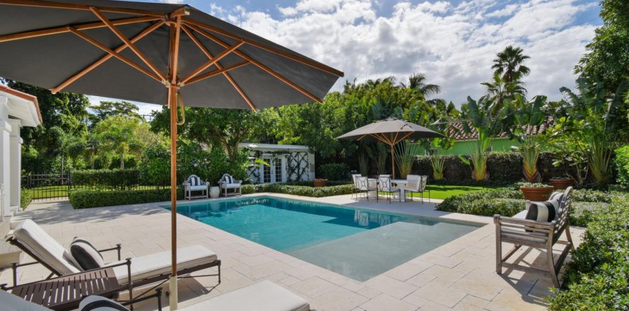 House in West Palm Beach, Florida 3 bedrooms, 148.64 sq.m. № 2158400
