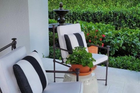 House in West Palm Beach, Florida 3 bedrooms, 148.64 sq.m. № 2158400 - photo 8