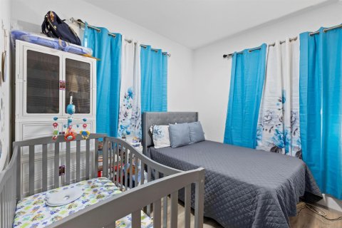 Villa ou maison à louer à Miami, Floride: 4 chambres, 113.34 m2 № 2389520 - photo 8