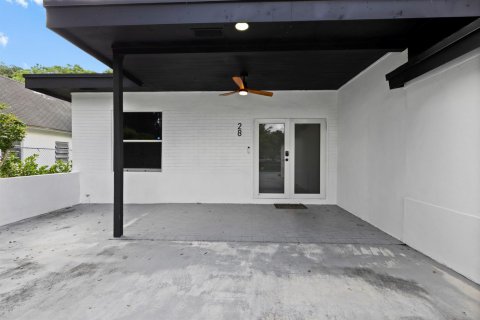 Villa ou maison à louer à Miami, Floride: 4 chambres, 113.34 m2 № 2389520 - photo 25