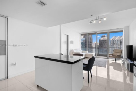 Copropriété à louer à Miami, Floride: 2 chambres, 114.73 m2 № 1968885 - photo 6