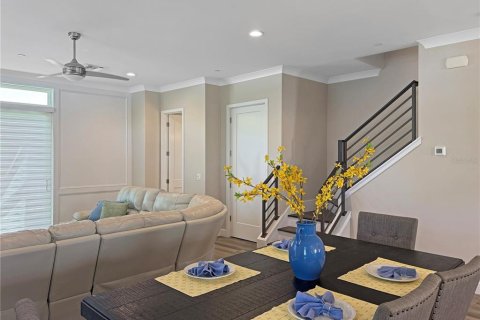 Townhouse in Winter Garden, Florida 3 bedrooms, 225.94 sq.m. № 2231423 - photo 26