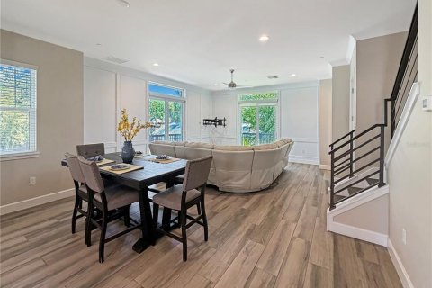 Townhouse in Winter Garden, Florida 3 bedrooms, 225.94 sq.m. № 2231423 - photo 15