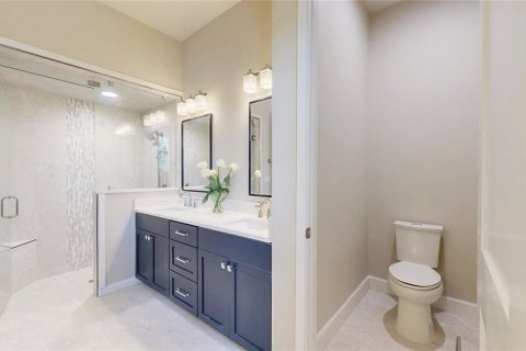 Townhouse in Winter Garden, Florida 3 bedrooms, 225.94 sq.m. № 2231423 - photo 18