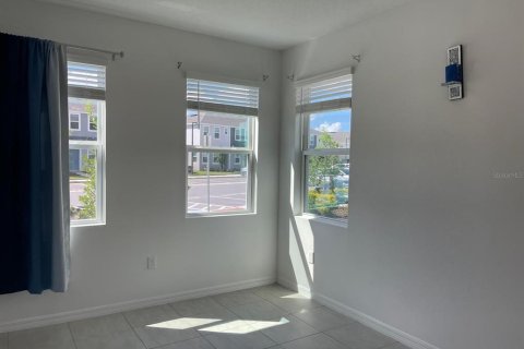 Townhouse in Poinciana, Florida 2 bedrooms, 116.59 sq.m. № 2167865 - photo 9