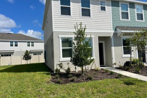 Townhouse in Poinciana, Florida 2 bedrooms, 116.59 sq.m. № 2167865