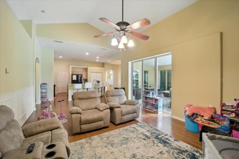 House in Palm Coast, Florida 5 bedrooms, 313.17 sq.m. № 2219286 - photo 17