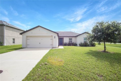 Casa en alquiler en Poinciana, Florida, 3 dormitorios, 149.85 m2 № 1905827 - foto 5