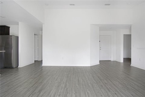 Casa en alquiler en Poinciana, Florida, 3 dormitorios, 149.85 m2 № 1905827 - foto 11