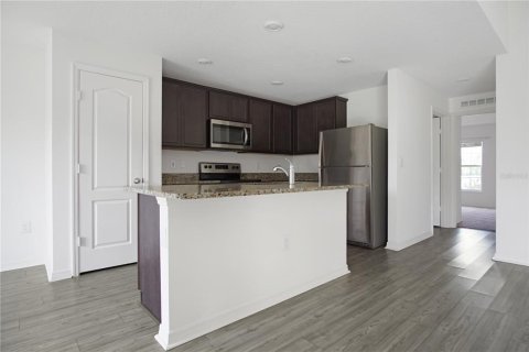 Casa en alquiler en Poinciana, Florida, 3 dormitorios, 149.85 m2 № 1905827 - foto 6