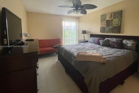 Condo in Sunny Isles Beach, Florida, 1 bedroom  № 2039213 - photo 6