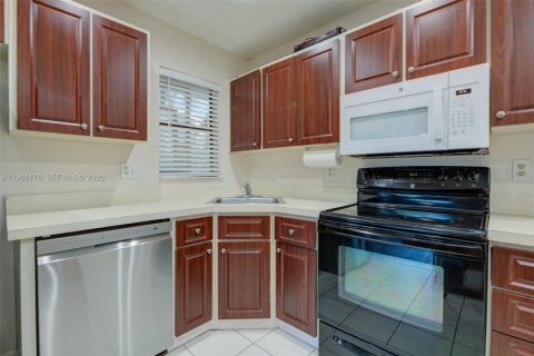 Condominio en venta en Coconut Creek, Florida, 3 dormitorios № 2029502 - foto 7