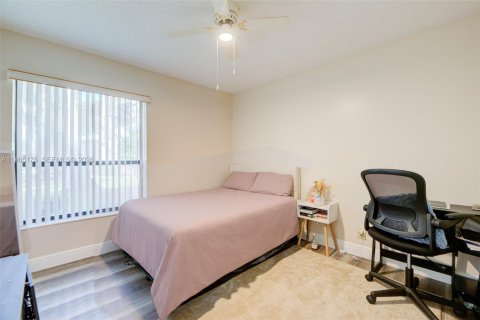 Condominio en venta en Coconut Creek, Florida, 3 dormitorios № 2029502 - foto 14