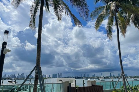 Condominio en venta en Miami Beach, Florida, 1 dormitorio, 68.47 m2 № 1836271 - foto 19