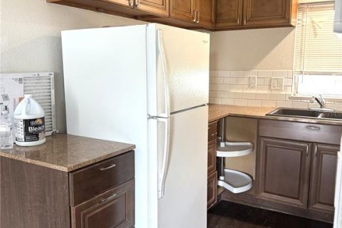 Appartement à louer à Palmetto, Floride: 3 chambres, 83.61 m2 № 2419849 - photo 8