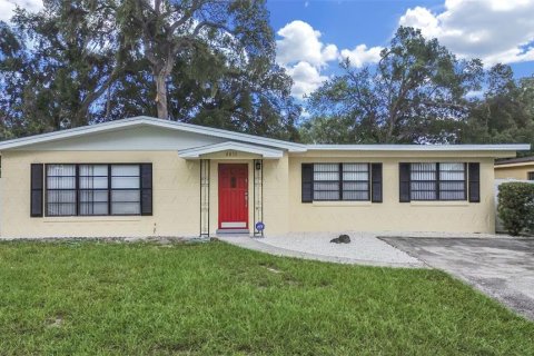 Villa ou maison à louer à Tampa, Floride: 3 chambres, 135.45 m2 № 2430934 - photo 4
