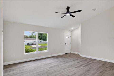 House in Dunnellon, Florida 3 bedrooms, 124.58 sq.m. № 2266401 - photo 14