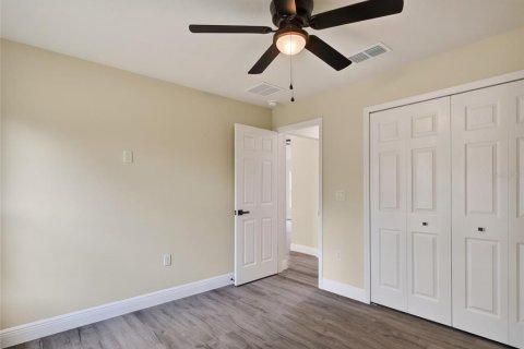 House in Dunnellon, Florida 3 bedrooms, 124.58 sq.m. № 2266401 - photo 24