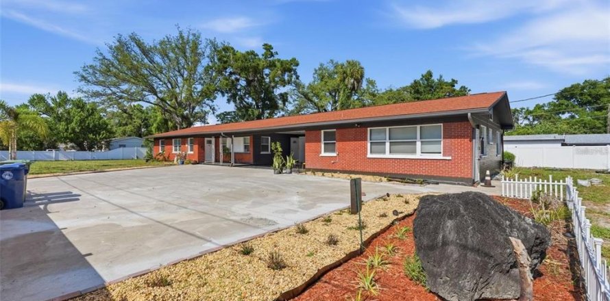 Apartamento en Tampa, Florida 2 dormitorios, 69.68 m2 № 2218504