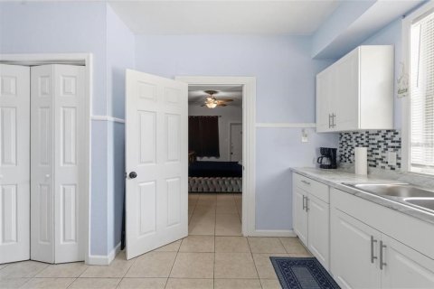 Apartamento en alquiler en Tampa, Florida, 2 dormitorios, 69.68 m2 № 2218504 - foto 16