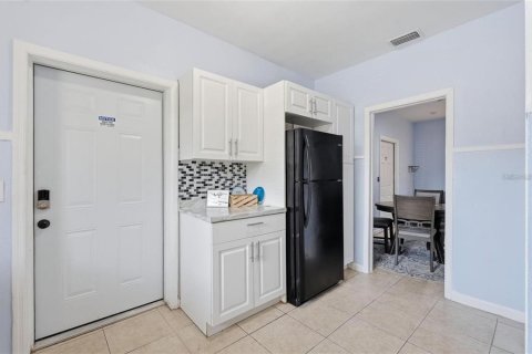 Apartamento en alquiler en Tampa, Florida, 2 dormitorios, 69.68 m2 № 2218504 - foto 14