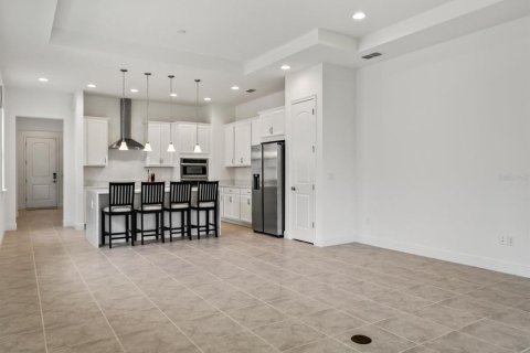 House in Orlando, Florida 3 bedrooms, 168.34 sq.m. № 1851900 - photo 15