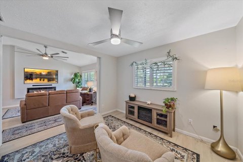 House in Venice, Florida 2 bedrooms, 92.62 sq.m. № 1875955 - photo 21