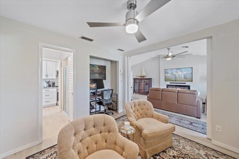 House in Venice, Florida 2 bedrooms, 92.62 sq.m. № 1875955 - photo 22