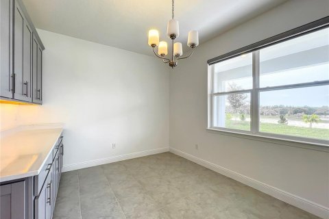 Villa ou maison à louer à Clermont, Floride: 6 chambres, 387.4 m2 № 2221962 - photo 25