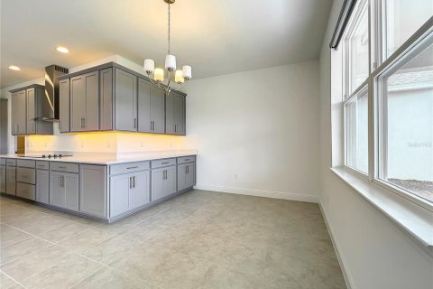 Villa ou maison à louer à Clermont, Floride: 6 chambres, 387.4 m2 № 2221962 - photo 27