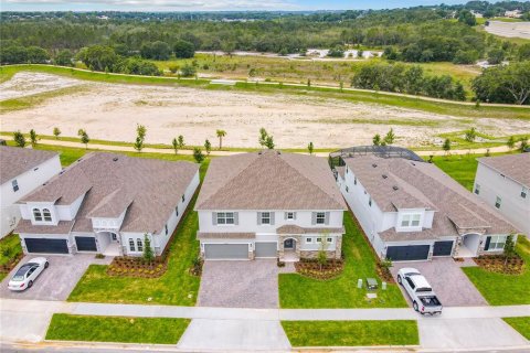 Villa ou maison à louer à Clermont, Floride: 6 chambres, 387.4 m2 № 2221962 - photo 3