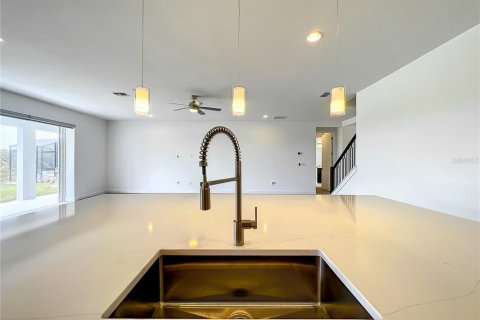 Villa ou maison à louer à Clermont, Floride: 6 chambres, 387.4 m2 № 2221962 - photo 21