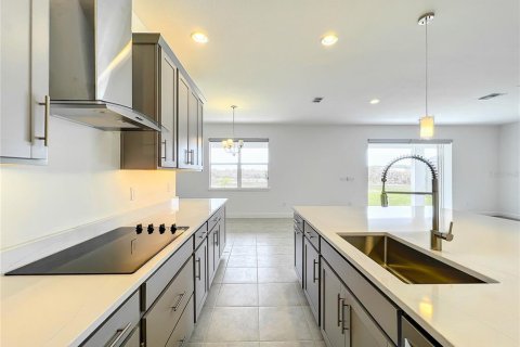 Villa ou maison à louer à Clermont, Floride: 6 chambres, 387.4 m2 № 2221962 - photo 20