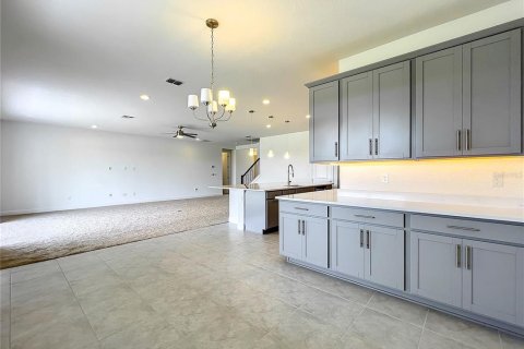 Villa ou maison à louer à Clermont, Floride: 6 chambres, 387.4 m2 № 2221962 - photo 26