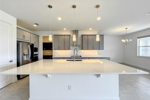 Villa ou maison à louer à Clermont, Floride: 6 chambres, 387.4 m2 № 2221962 - photo 14