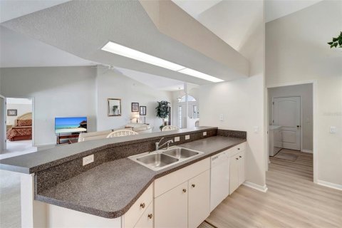 Casa en alquiler en Rotonda, Florida, 3 dormitorios, 204.66 m2 № 1442262 - foto 13