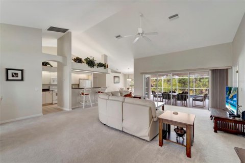 Casa en alquiler en Rotonda, Florida, 3 dormitorios, 204.66 m2 № 1442262 - foto 5