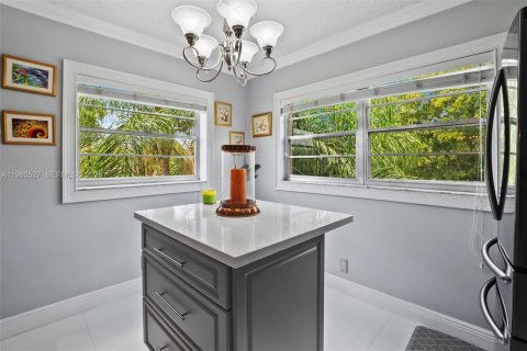 Купить кондоминиум в Пемброк-Пайнс, Флорида 2 спальни, 140м2, № 2051973 - фото 15