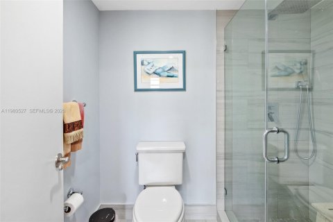 Купить кондоминиум в Пемброк-Пайнс, Флорида 2 спальни, 140м2, № 2051973 - фото 28