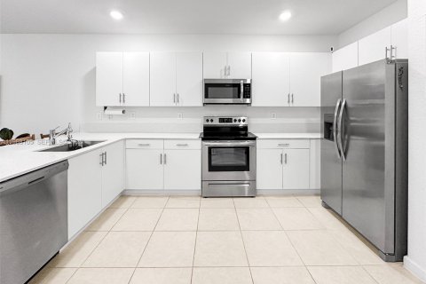 Adosado en alquiler en Homestead, Florida, 4 dormitorios, 169.08 m2 № 2029315 - foto 5