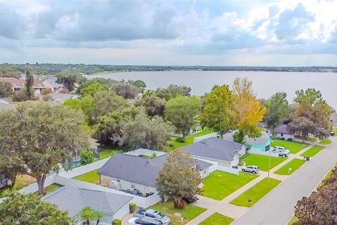 Casa en venta en Minneola, Florida, 3 dormitorios, 111.67 m2 № 1900632 - foto 1