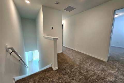 Touwnhouse à louer à Clermont, Floride: 3 chambres, 145.48 m2 № 1837102 - photo 3