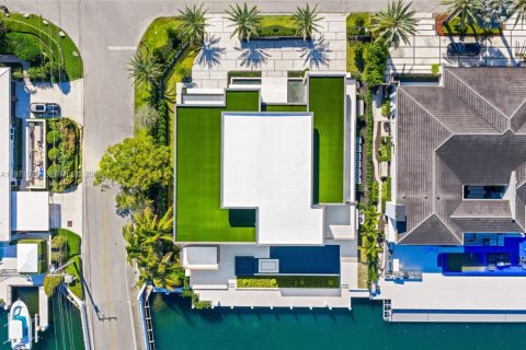 House in Fort Lauderdale, Florida 6 bedrooms, 848.66 sq.m. № 2033851 - photo 4